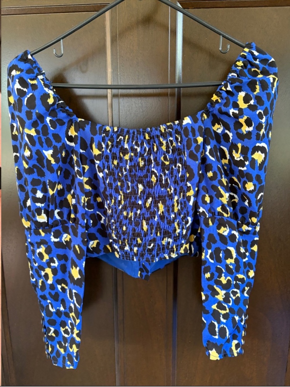 NWT RAHI Chloe Puff Shoulder Blue Animal Print Crop Top Size XS - Picture 11 of 13